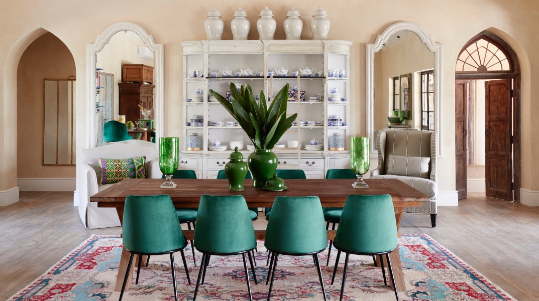 The inside dining area at The Farmhouse